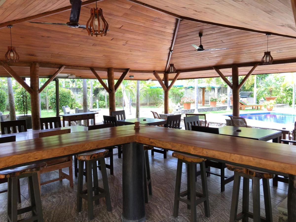 Avalon Village Resort Induruwa Extérieur photo