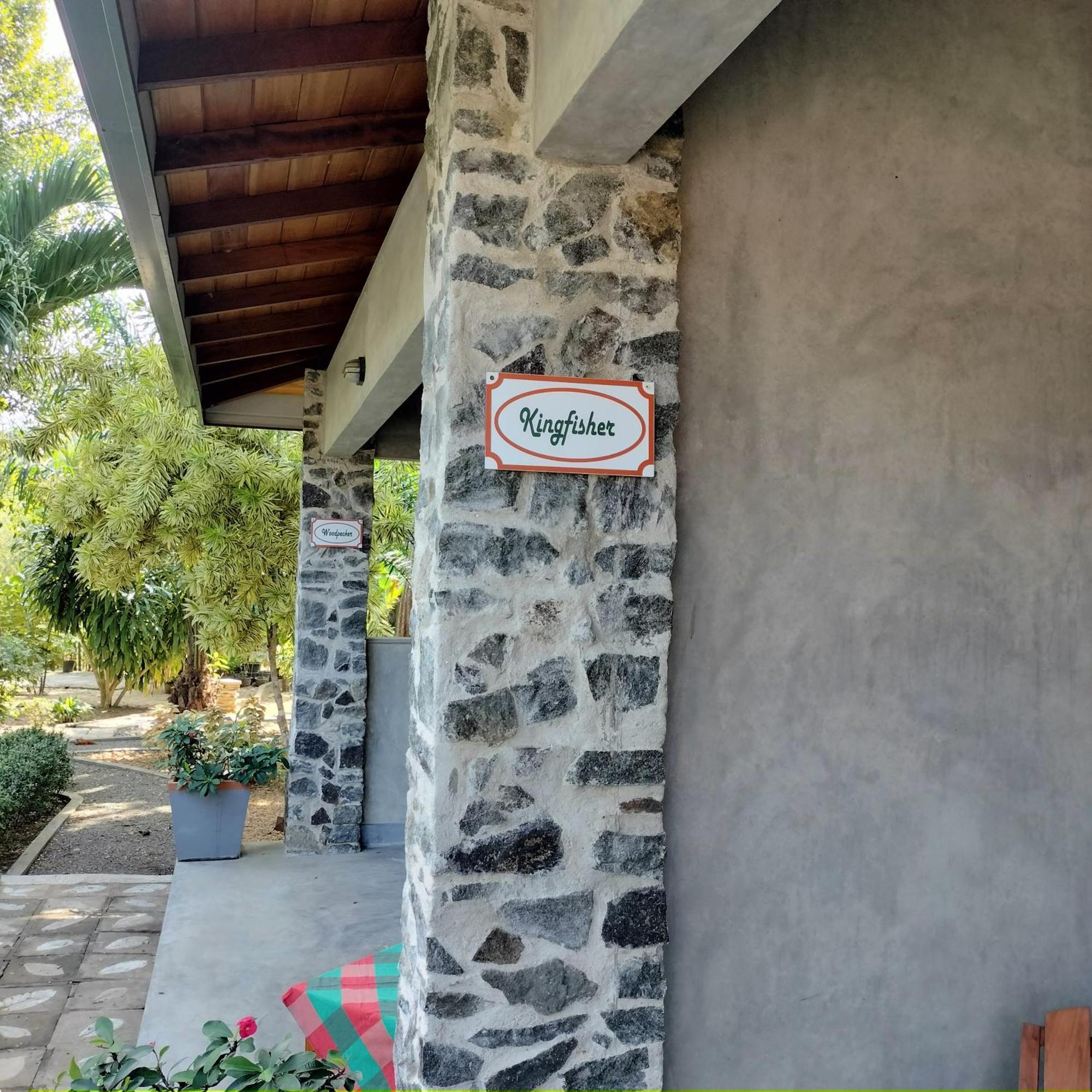 Avalon Village Resort Induruwa Extérieur photo